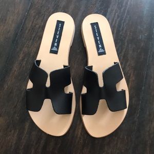 Steve Madden Black Greece Sandal